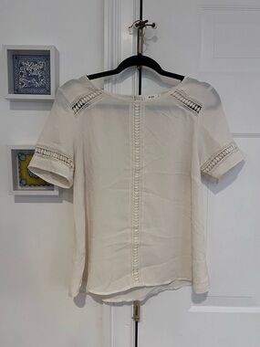 Woven Lace-Trim Short Sleeve Top - Cream M